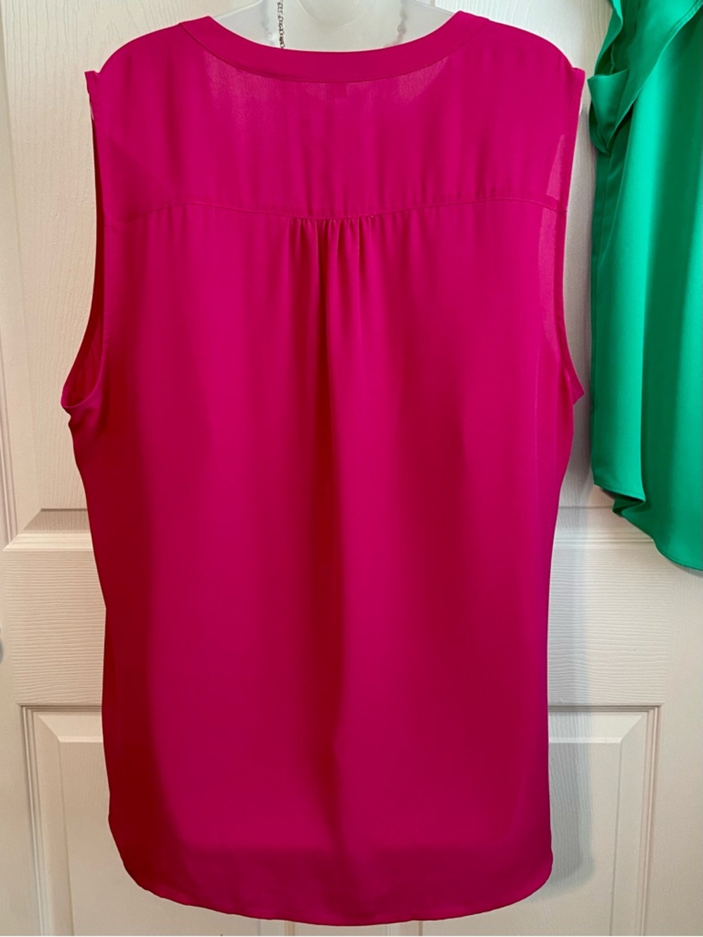 CHAUS Women's Flutter Sleeve V-Neck Blouse - Green and Sleeveless Blouse Pink XL - Picture 9 of 15